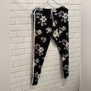 SWS active women floral black joggers/ size M